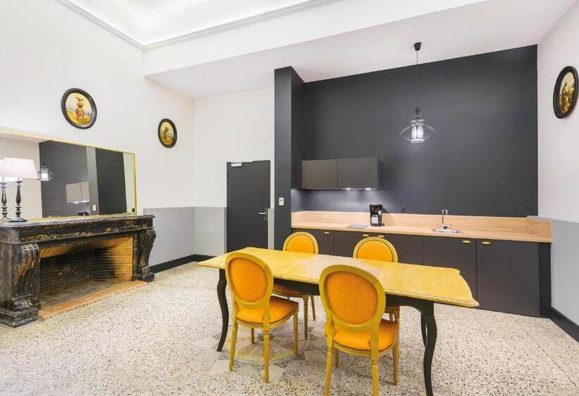 Апартаменты Superior 1 Спальня, Appart City Collection Nîmes Arènes