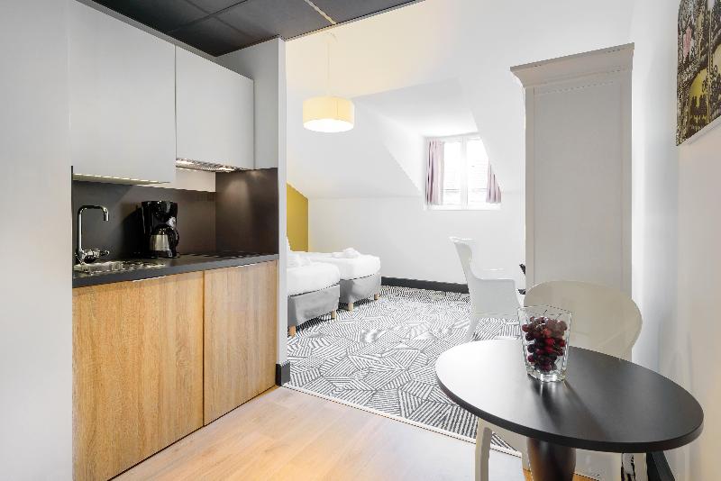 Студия Стандарт, Appart City Collection Nîmes Arènes