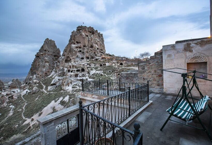 스위트 킹사이즈 침대, Caldera Cave Hotel & Restaurant