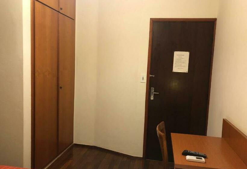 Номер Стандарт Индивидуальный, Giordano Centro