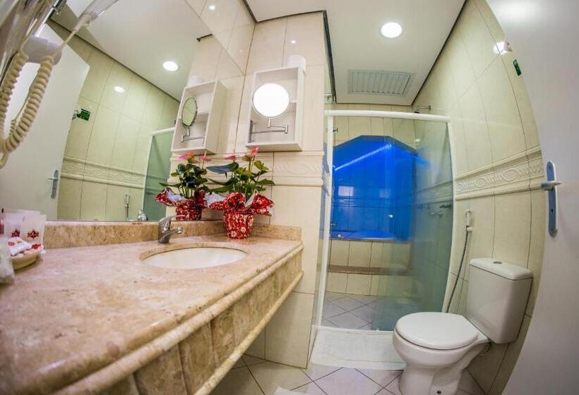 Family Suite, Rouxinol