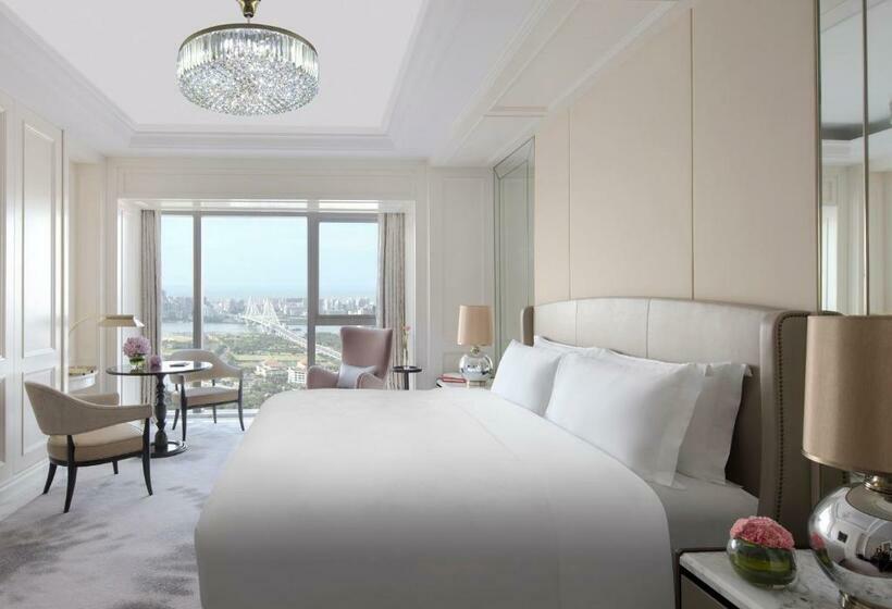 Номер Deluxe Кровать Кинг, The Langham Haikou