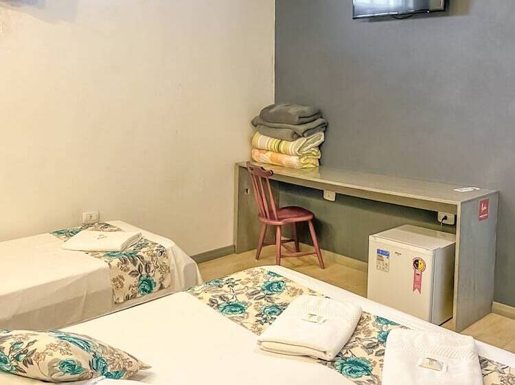 Quarto Triplo Superior, Voa Pousada Brisa