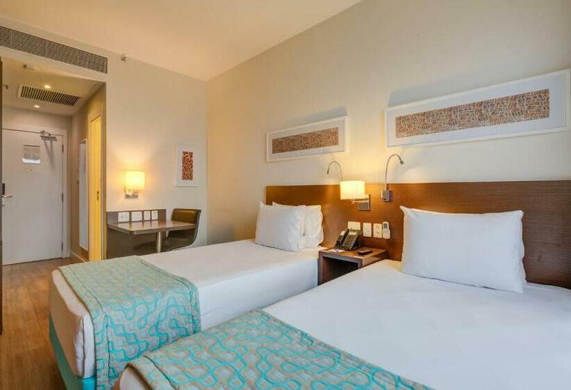 Номер Стандарт, Comfort Hotel São Caetano
