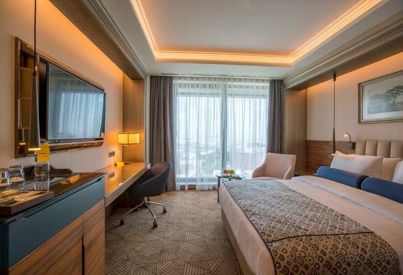 オーシャンビュースーペリアールーム, Golden Tulip Istanbul Bayrampasa