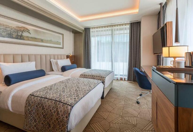 オーシャンビュースーペリアールーム, Golden Tulip Istanbul Bayrampasa