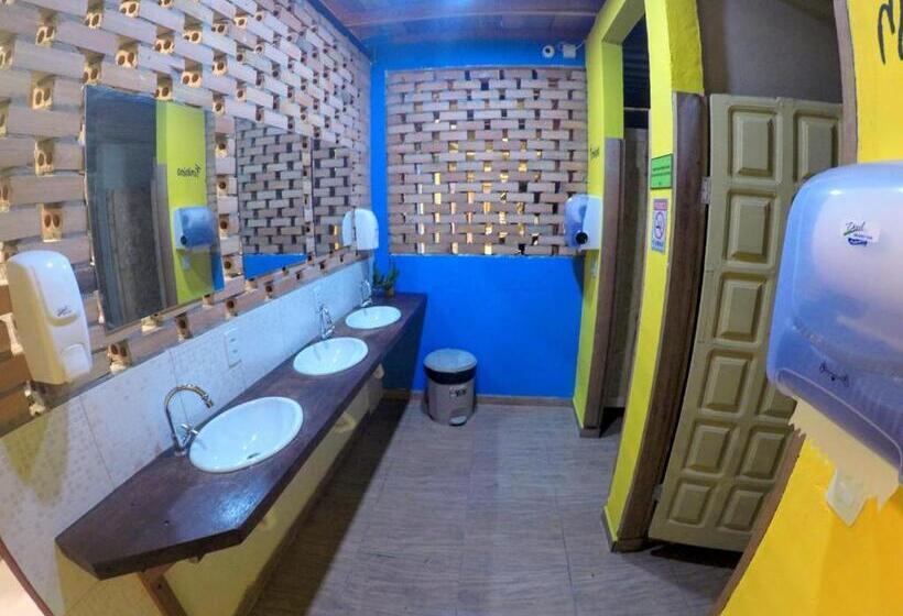 이코노미 쿼드러플룸(공용 화장실), Hostel Da Milla