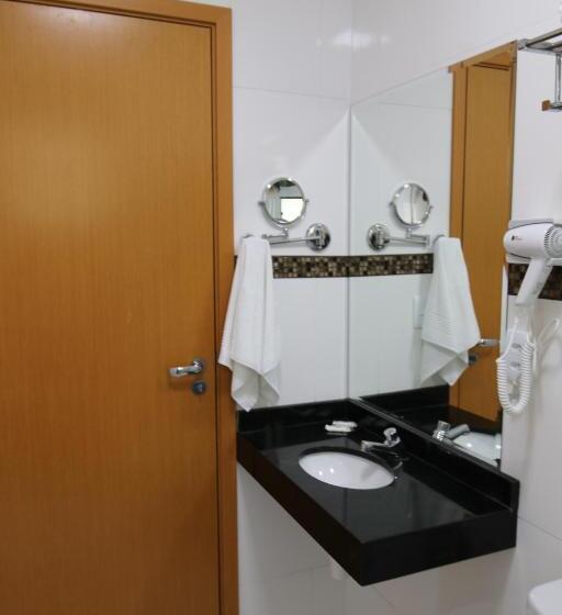 اتاق لوکس با بالکن, Ouro Minas Plaza