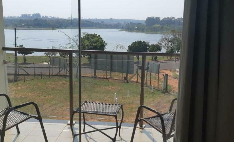 4인용 스탠다드 룸, Canto Verde Hotel Para Rancharia Park