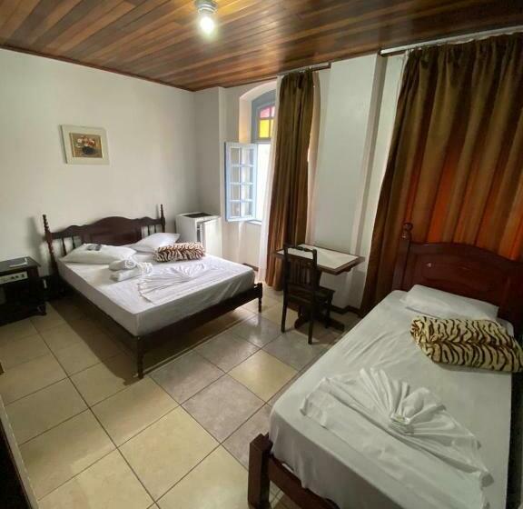 غرفة قياسية ثلاثية, Rota Do Mar Inn Itajaí Navegantes