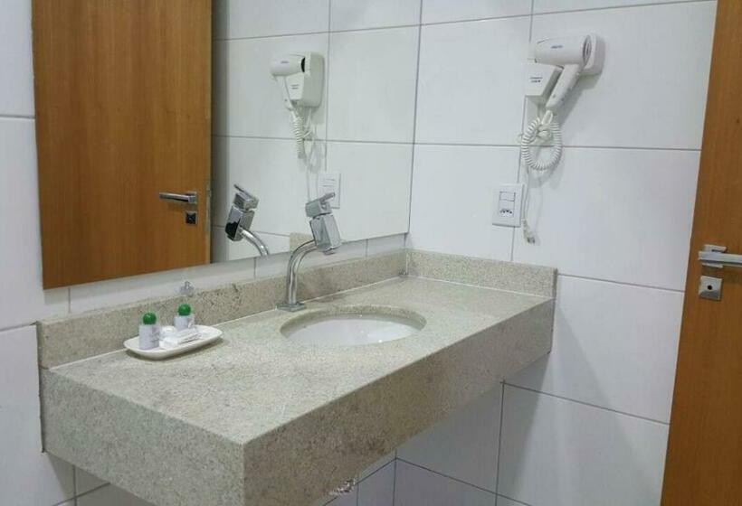 Quarto Deluxe, Vila Verde