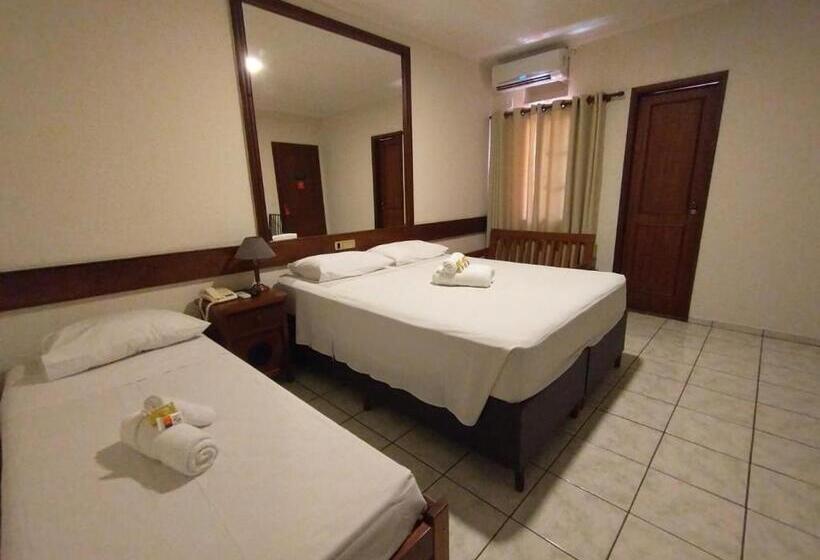 Трежместный Номер Economy, Palace Hotel Jacutinga Js