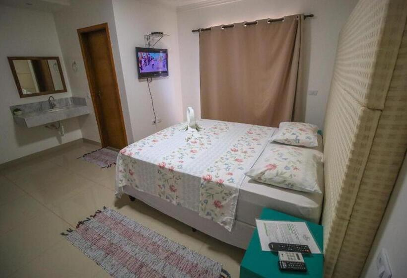 디럭스 룸, Pousada Bonito Cama E Cafe