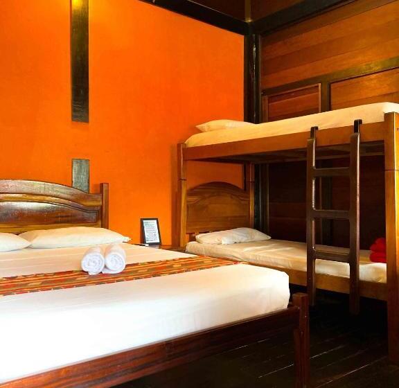 스위트, Hostel Sereia Do Mar