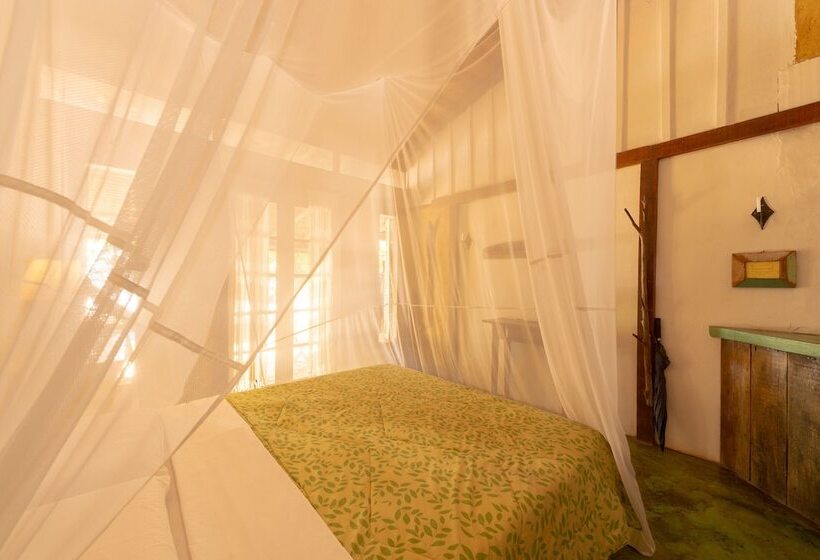 Quarto Deluxe, Pousada Canto Bravo