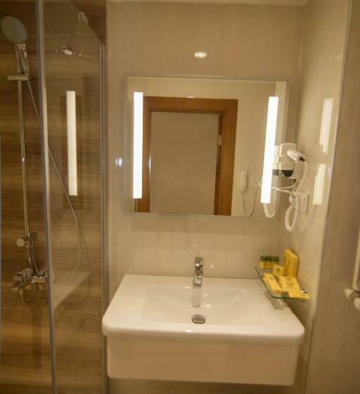 اتاق استاندارد یک نفره, Yeni Bahar Otel