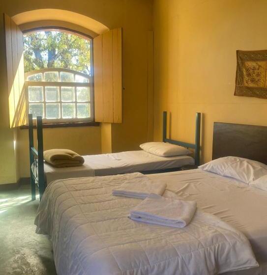 Четырехместный Номер Классик, Brumas Ouro Preto Hostel E Pousada