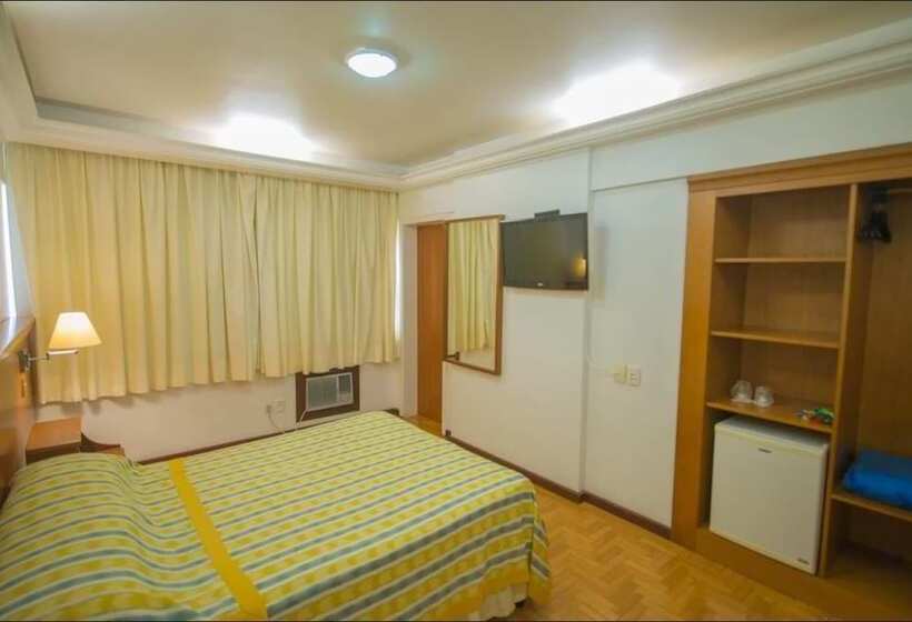 이코노미 룸, Itaimbe Palace