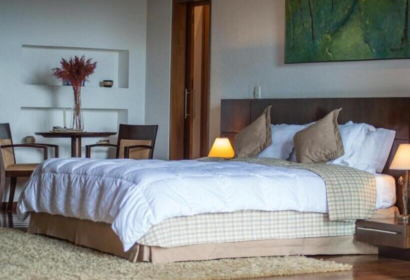 Suíte Deluxe, Kuriuwa