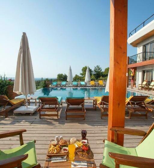 デラックスファミリールーム, Alacati Villarenk