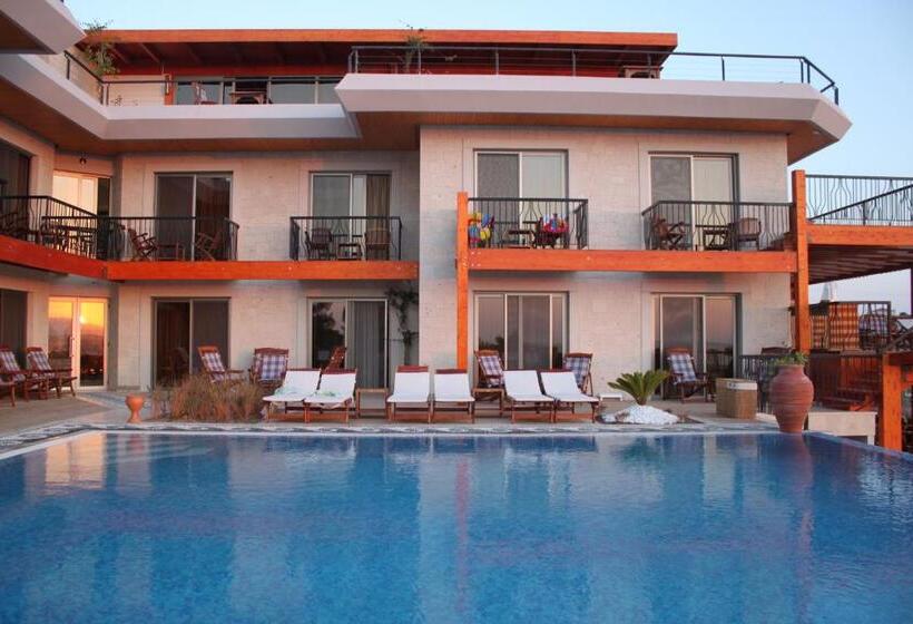 オーシャンビュースイート, Alacati Villarenk