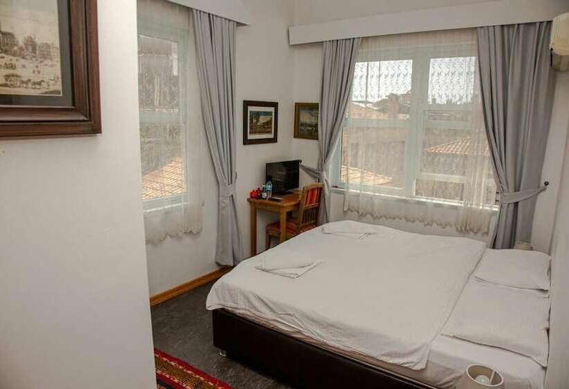 اتاق استاندارد با چشم‌انداز دریا, Villa Tulipan