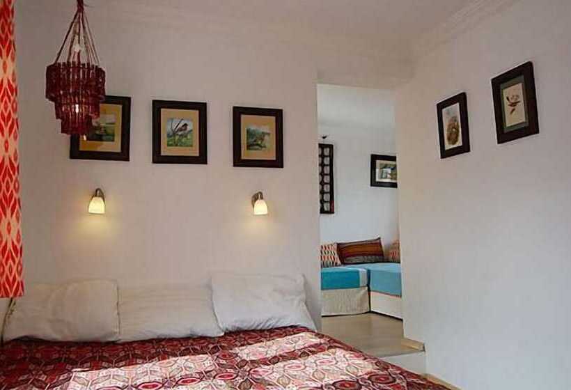 اتاق استاندارد با چشم‌انداز دریا, Villa Tulipan