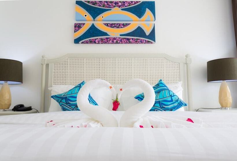 Номер Deluxe, Beach Walk Boutique Resort