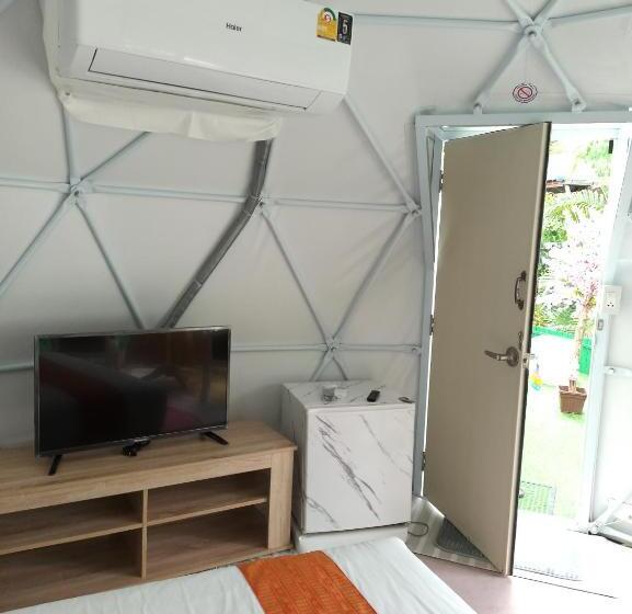 스탠다드 발코니 룸, Everest Resort Samui   Sha Plus