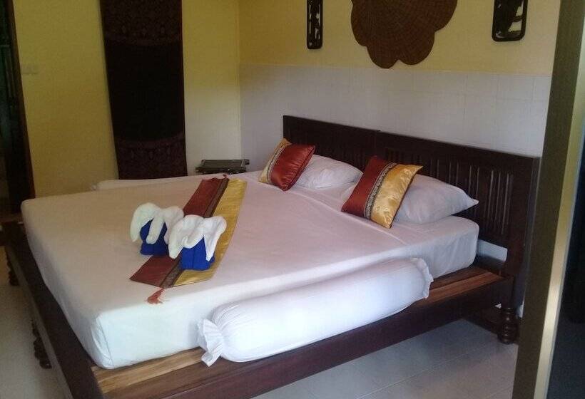 Люкс Повышенной Комфортности, Baan Ton Rak Boutique Resort