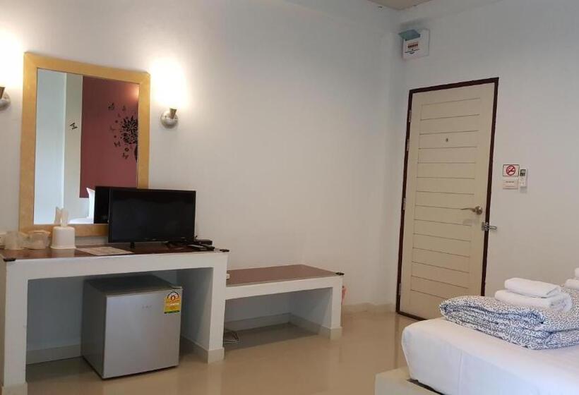 스탠다드 룸, Juntima Place At Amphawa