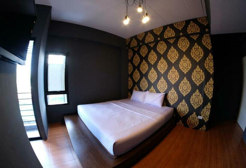 اتاق لوکس, Hide Bangkok Hostel