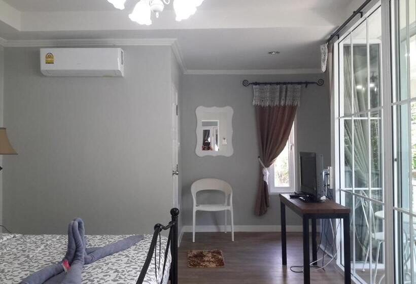 Номер Deluxe с Балконом, Sky Cottage