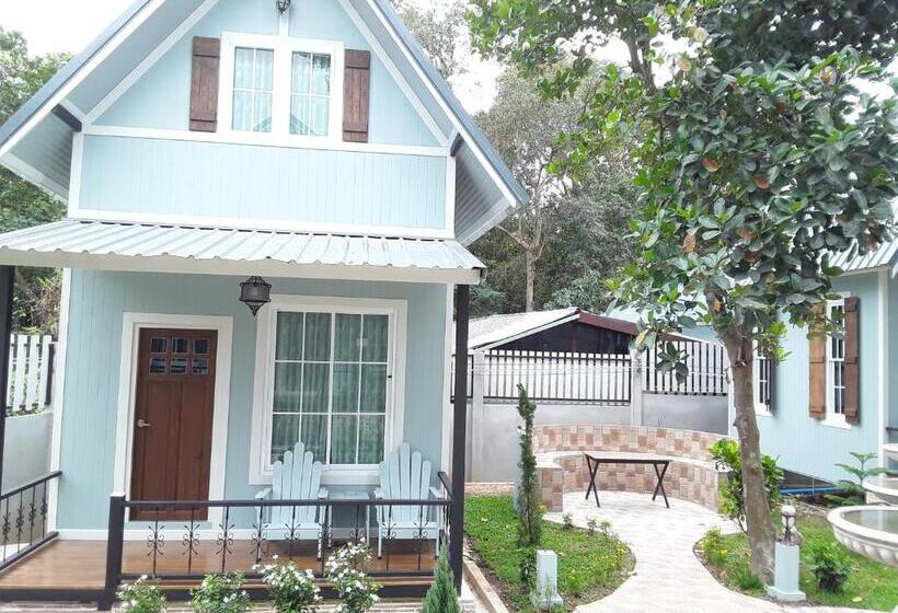 Семейное Бунгало, Sky Cottage