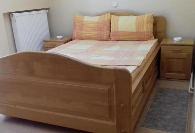 اتاق استاندارد, B&b Boem