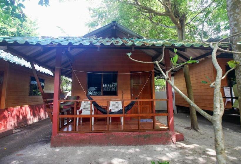 Бунгало Стандарт, Family Song Koh Lipe
