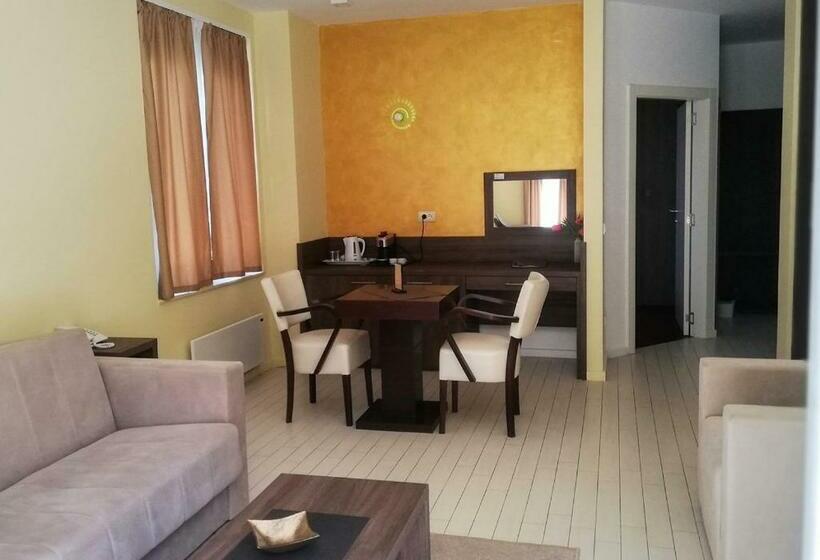 اتاق لوکس, Villa Otava Lux Spa