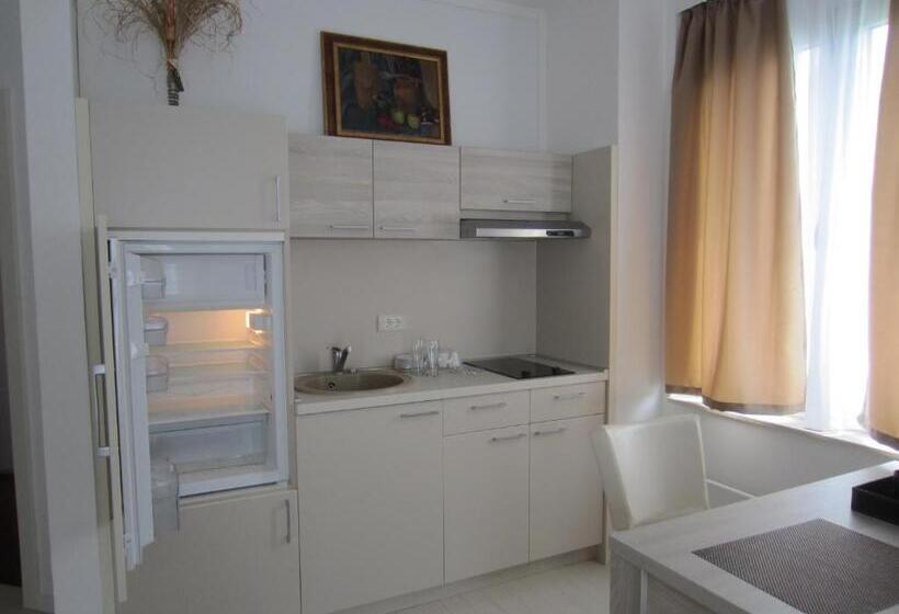 سوییت, Villa Otava Lux Spa