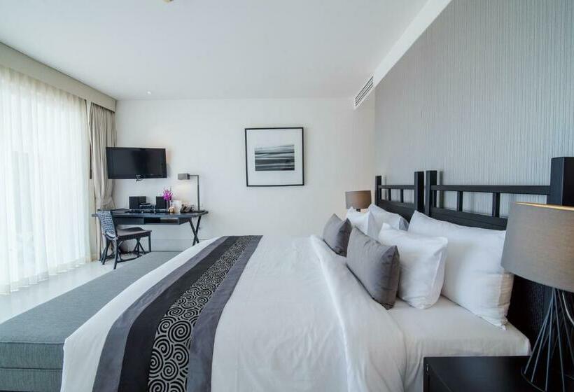 اتاق لوکس با چشم‌انداز دریا, The Palayana Hua Hin