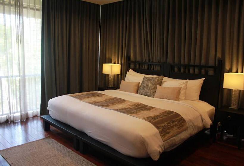 ویلای 3 خوابه با استخر, The Palayana Hua Hin