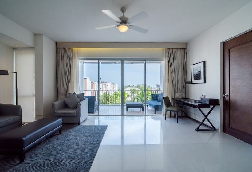 سوئیت خانواده 2 خوابه, The Palayana Hua Hin