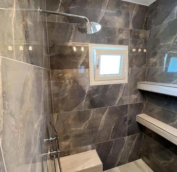 Трехместный Номер Deluxe, Alexandros Hotel Apartments