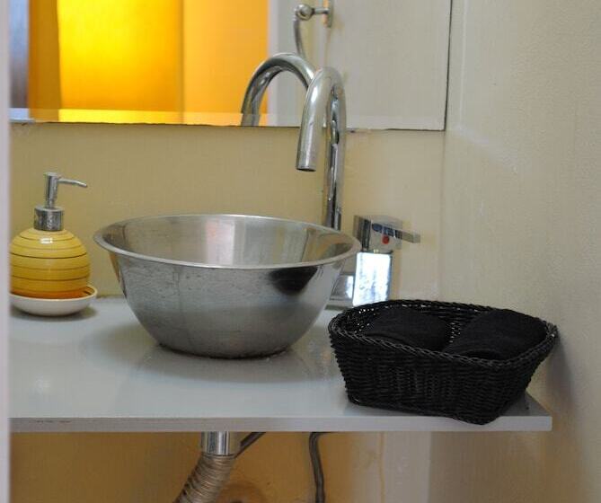 スタンダードルーム, Karmik Concept Apartments