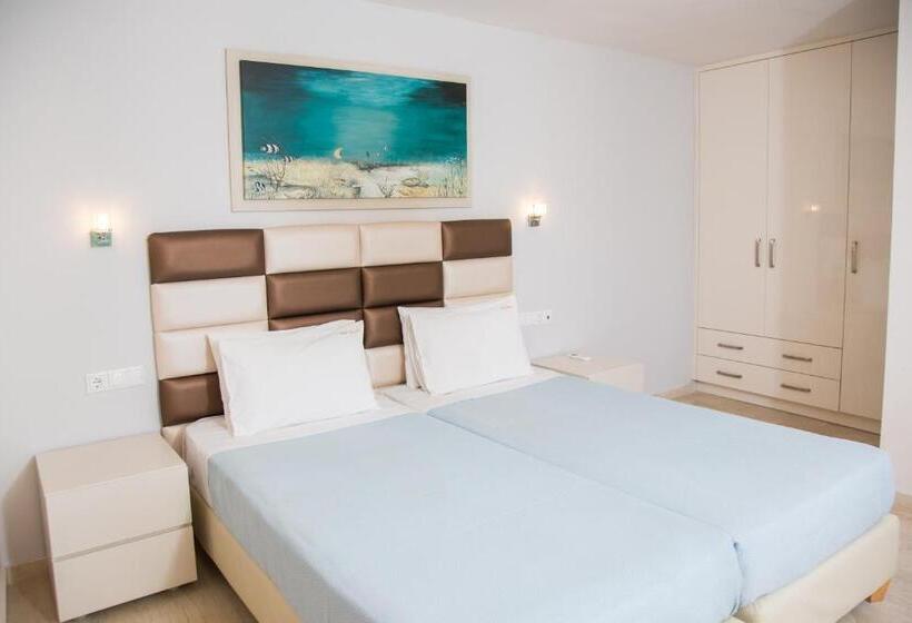 Семейные Апартаменты, Brentanos Apartments   A   View Of Paradise