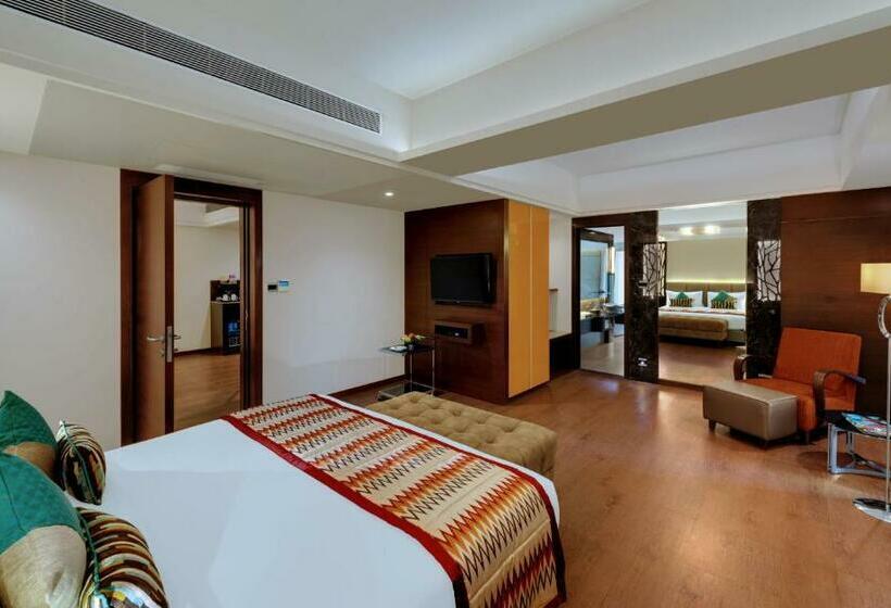 Люкс, The Fern Kadamba Hotel And Spa