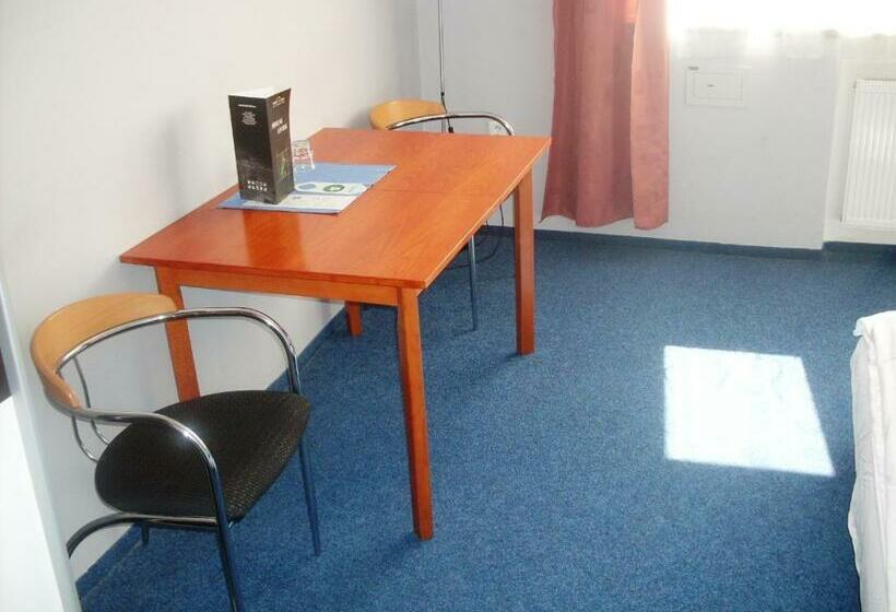Номер Стандарт, Promohotel Slavie
