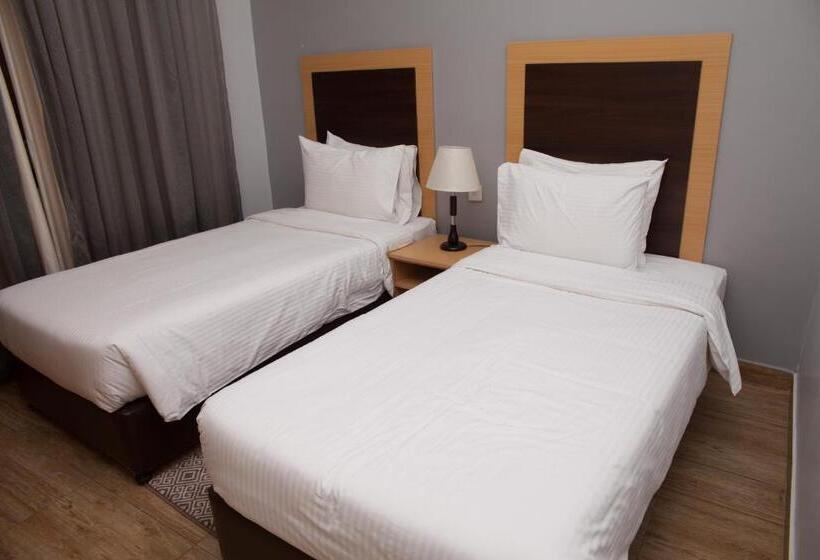 کلبه ییلاقی, Aquamarine Kuwait Resort