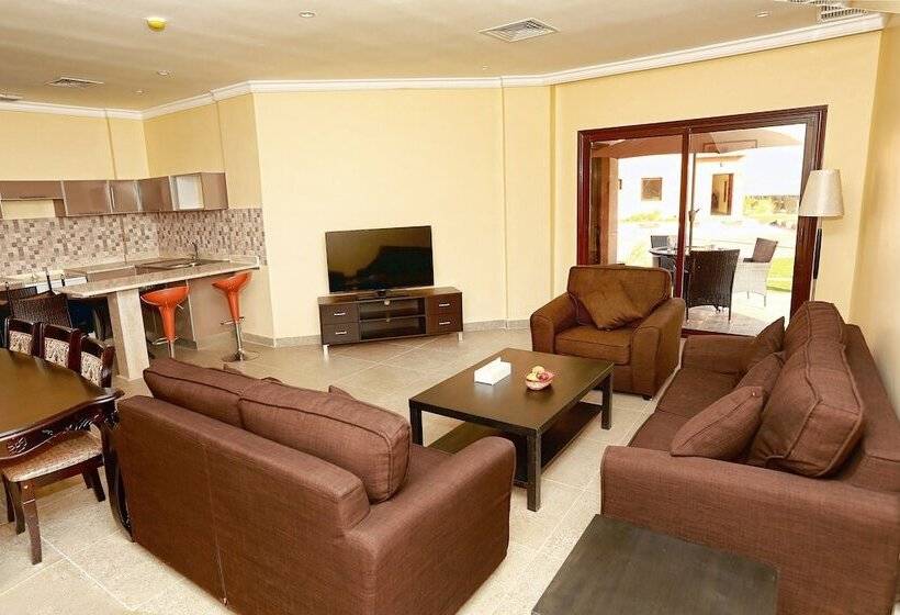 ویلای 4 خوابه, Aquamarine Kuwait Resort