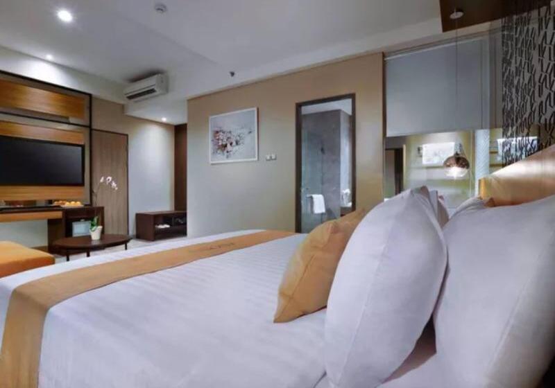 Люкс, Aston Inn Mataram