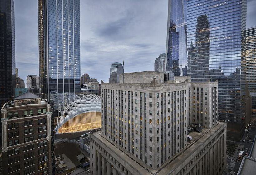 سوئیت برای معلولان, Four Seasons Hotel New York Downtown